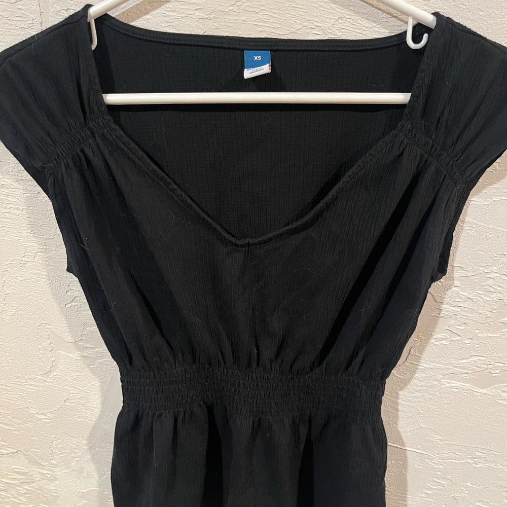 Old Navy Black Smocked Waist Top XS